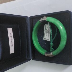 Macy's Genuine Green Jadite Bangle. NWT, Sterling Silver, Hinged, Security Chain